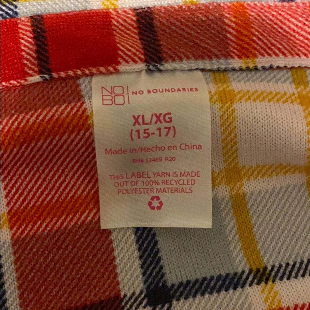 Red button down shirt - Picture 5 of 5